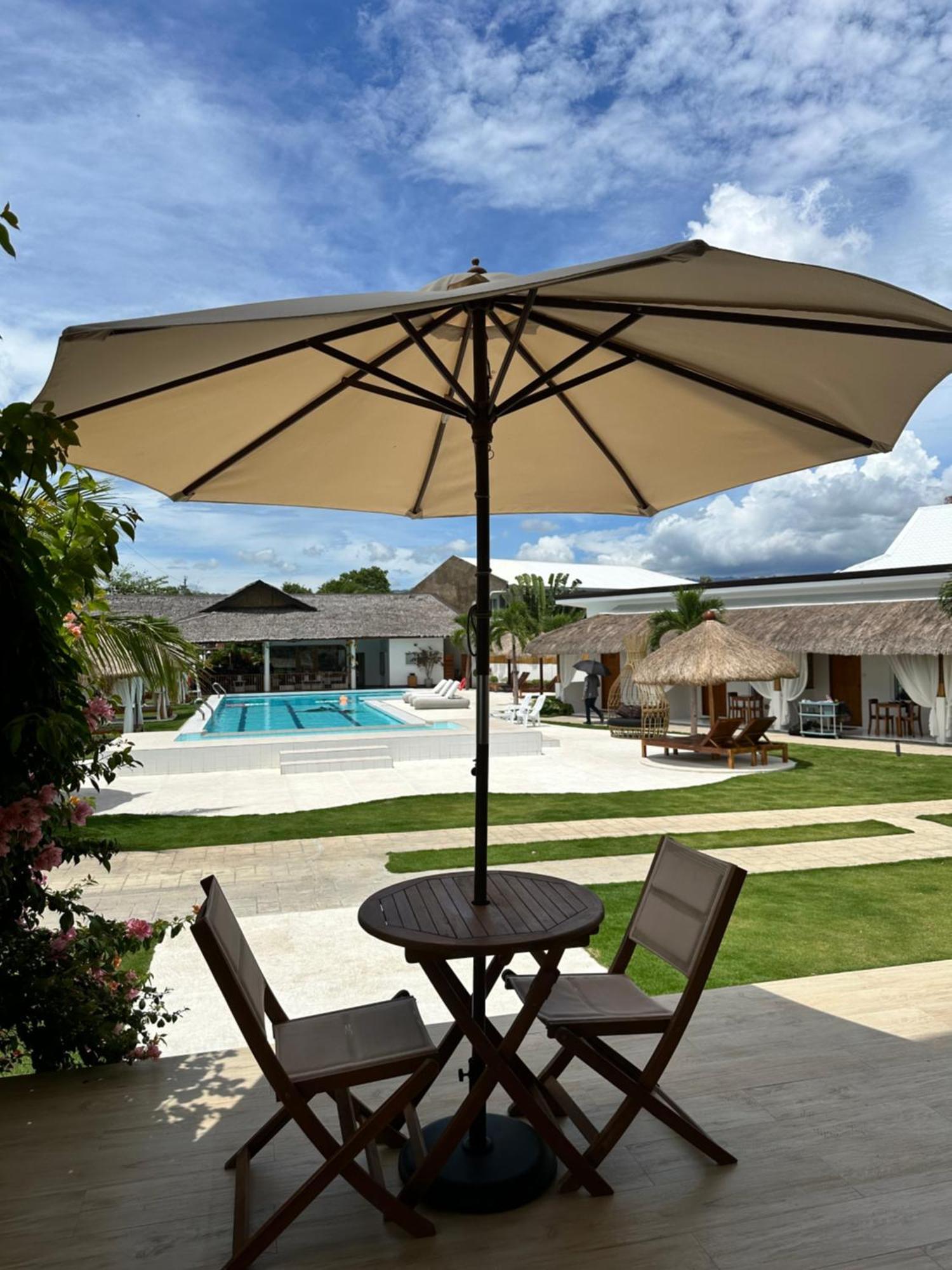 Treeshade Resort & Spa Moalboal Exterior photo